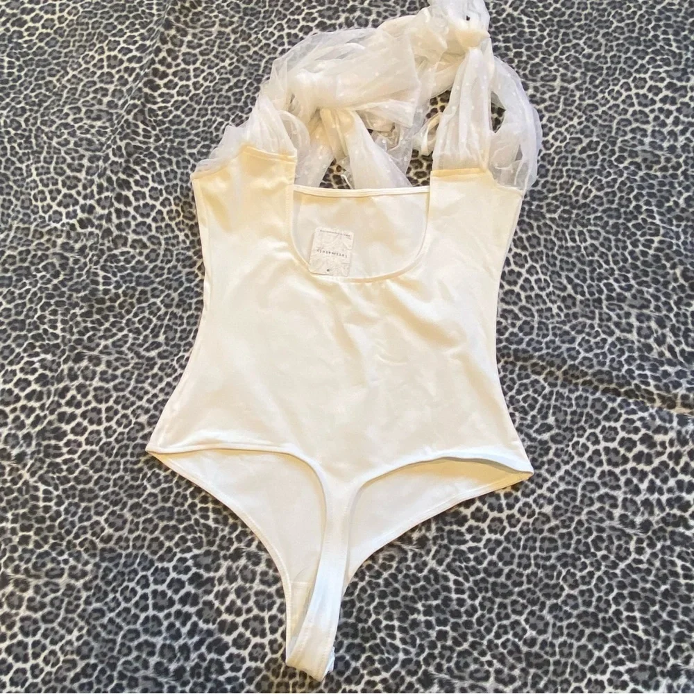 Free People Tongue Tied Bodysuit Chiffon Sheer Sleeves NWT Size XS